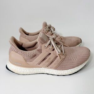 Women’s Adidas Ultra Boost Ash Pearl Size 9.5